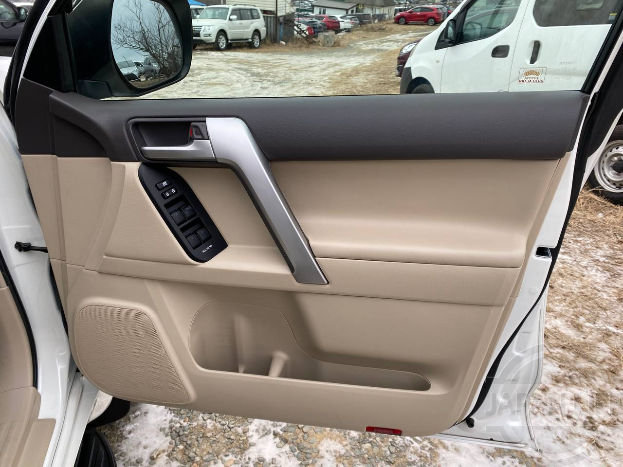 Фото Toyota Land Cruiser Prado - Japan Life 