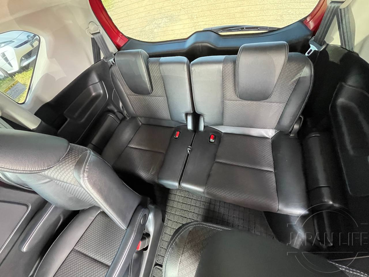 Фото Honda Freed - Japan Life 