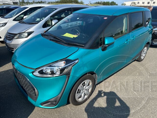 Фото Toyota Sienta - Japan Life 