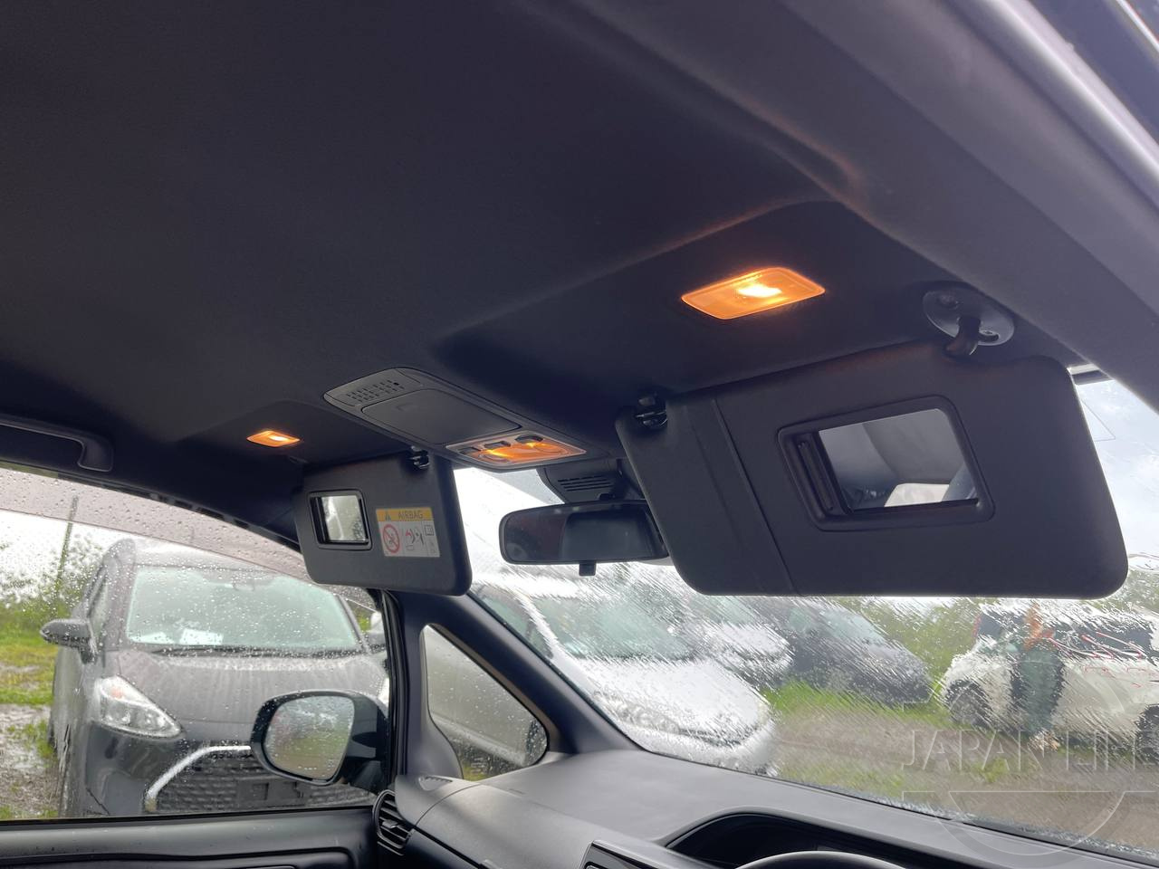 Фото Toyota Noah - Japan Life 