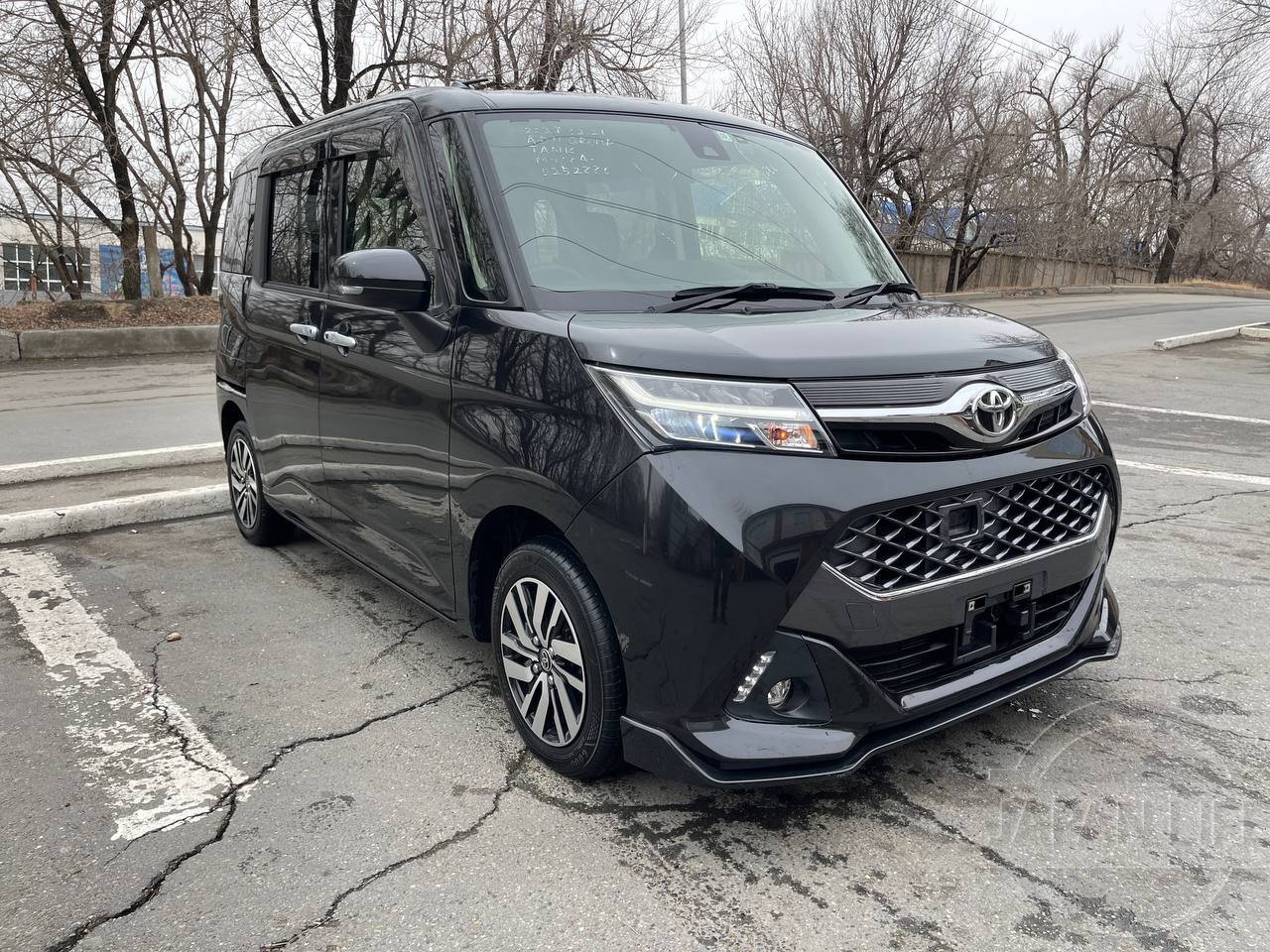 Фото Toyota Tank - Japan Life 