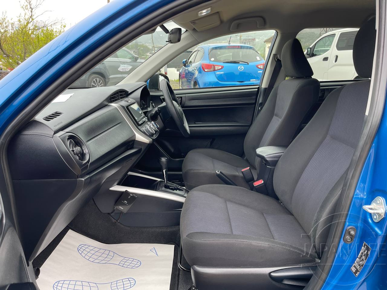 Фото Toyota Corolla Fielder - Japan Life 