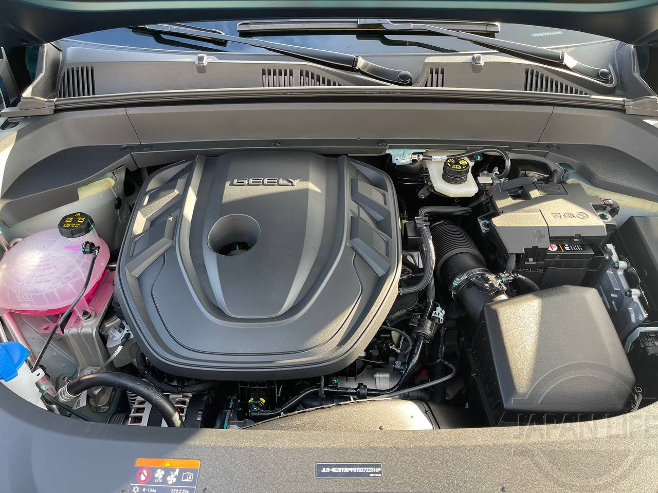 Фото Geely Monjaro - Japan Life 