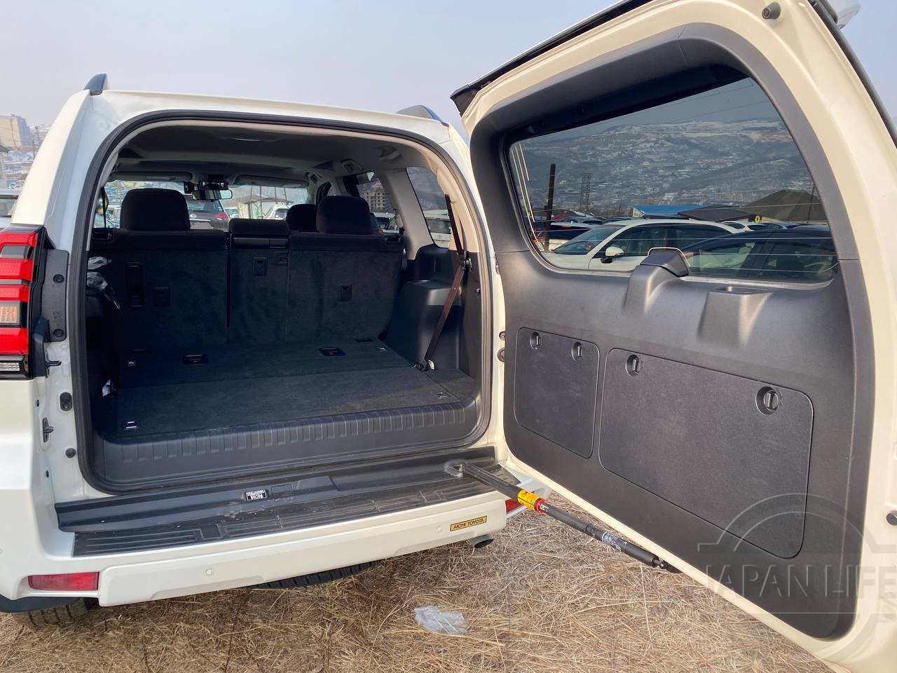 Фото Toyota Land Cruiser Prado - Japan Life 