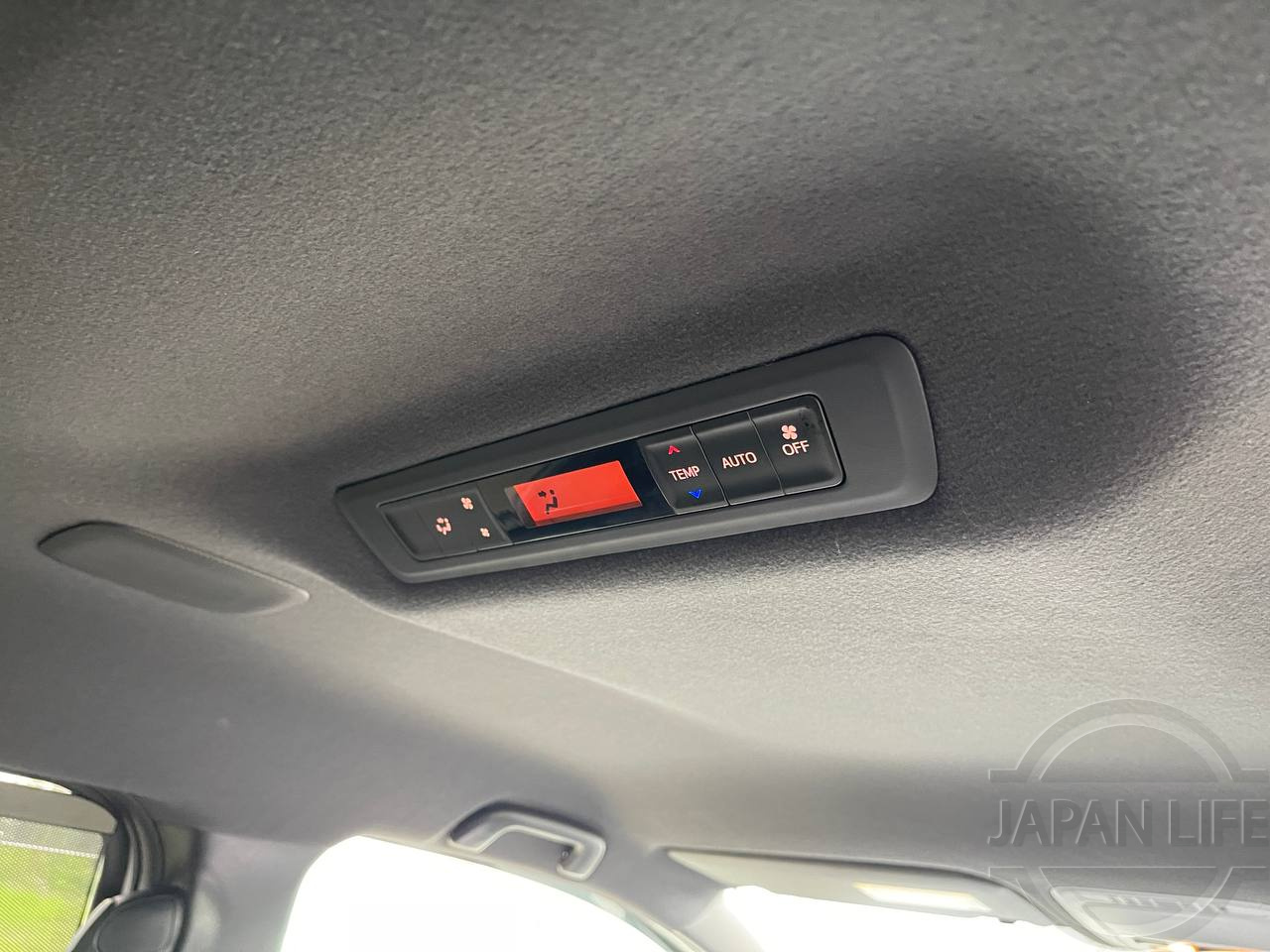 Фото Toyota Noah - Japan Life 