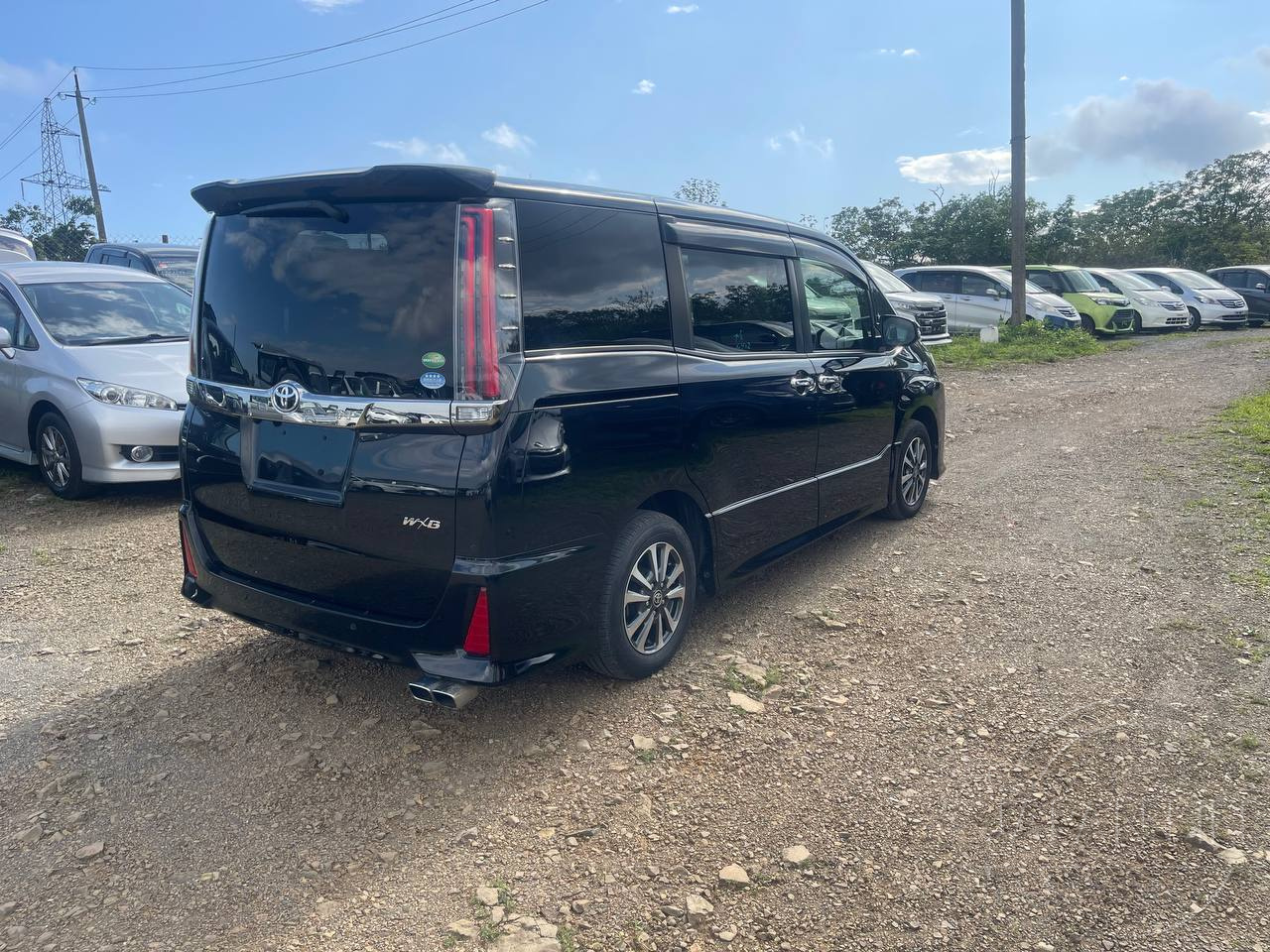 Фото Toyota Noah - Japan Life 