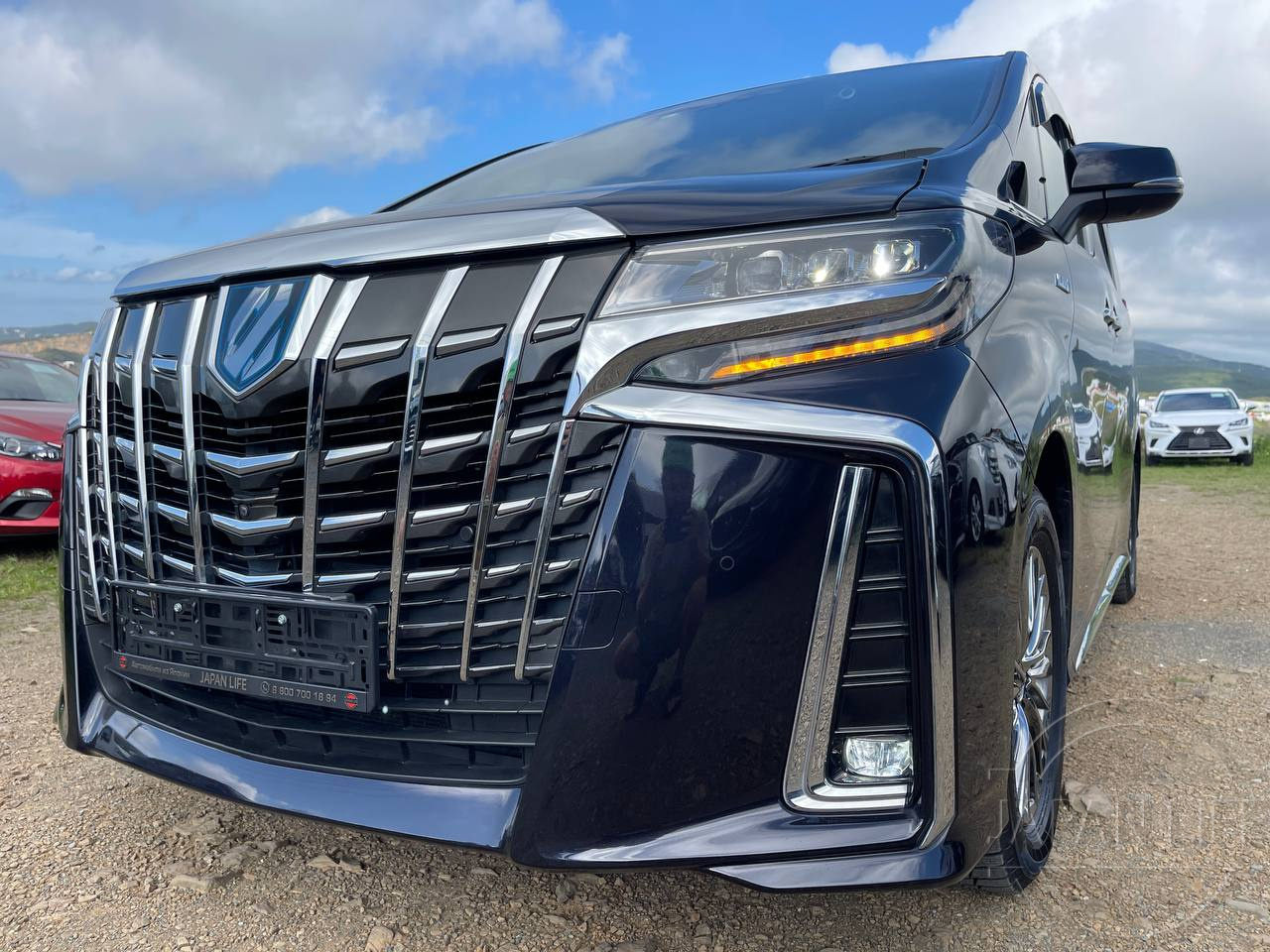 Фото Toyota Alphard - Japan Life 
