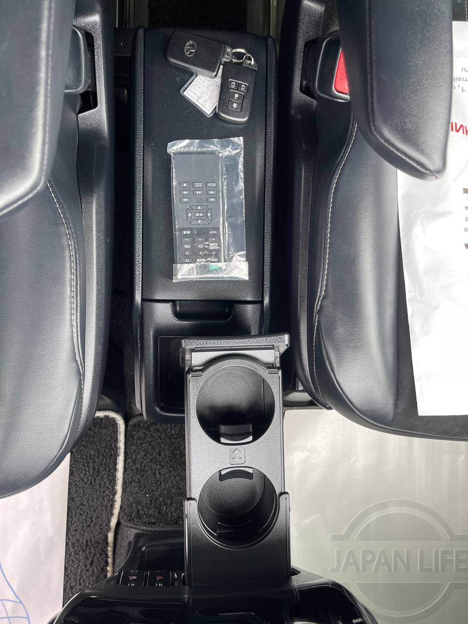 Фото Toyota Esquire - Japan Life 