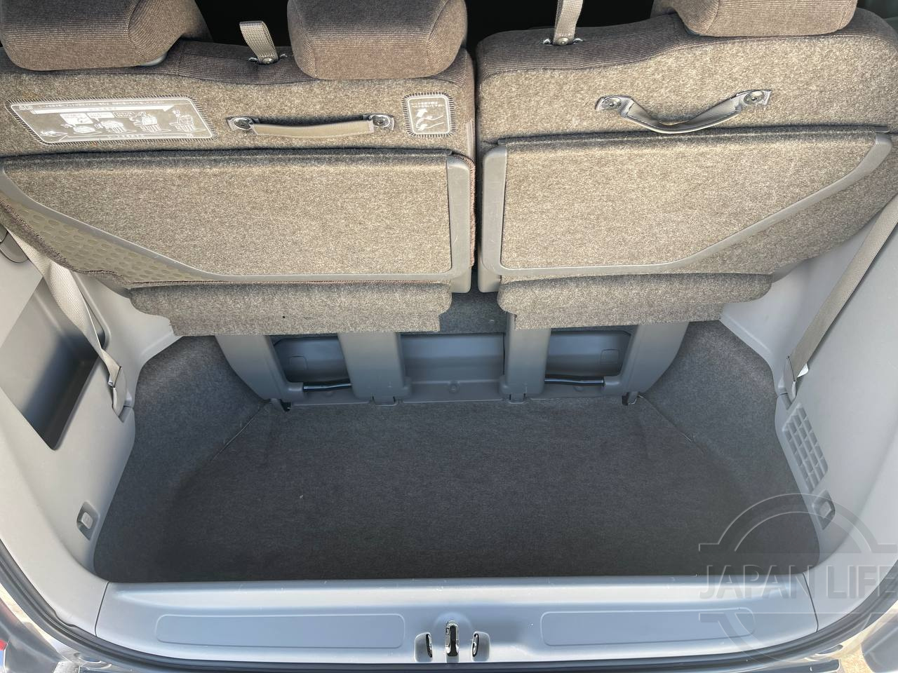 Фото Honda Stepwgn - Japan Life 