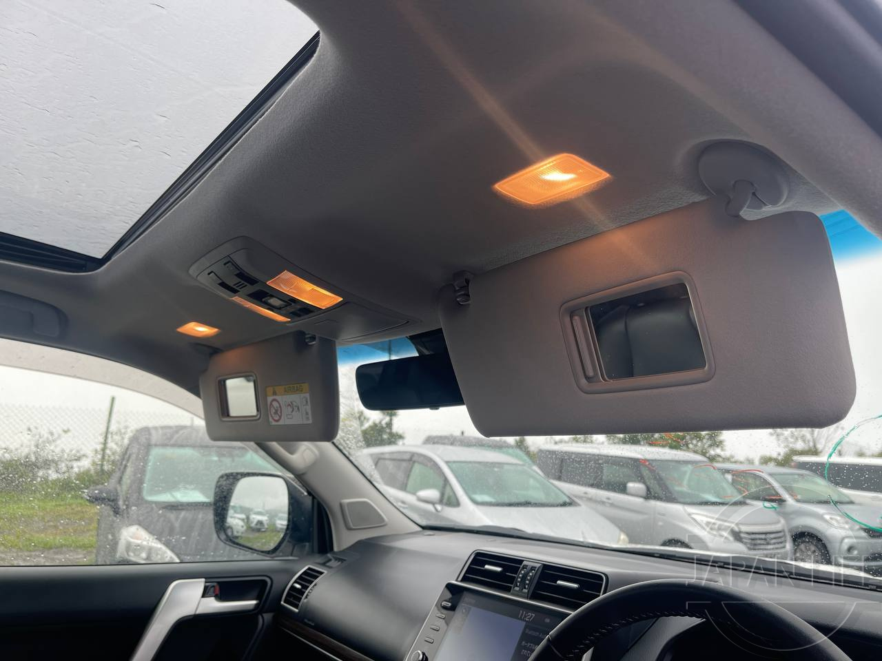 Фото Toyota Land Cruiser Prado - Japan Life 