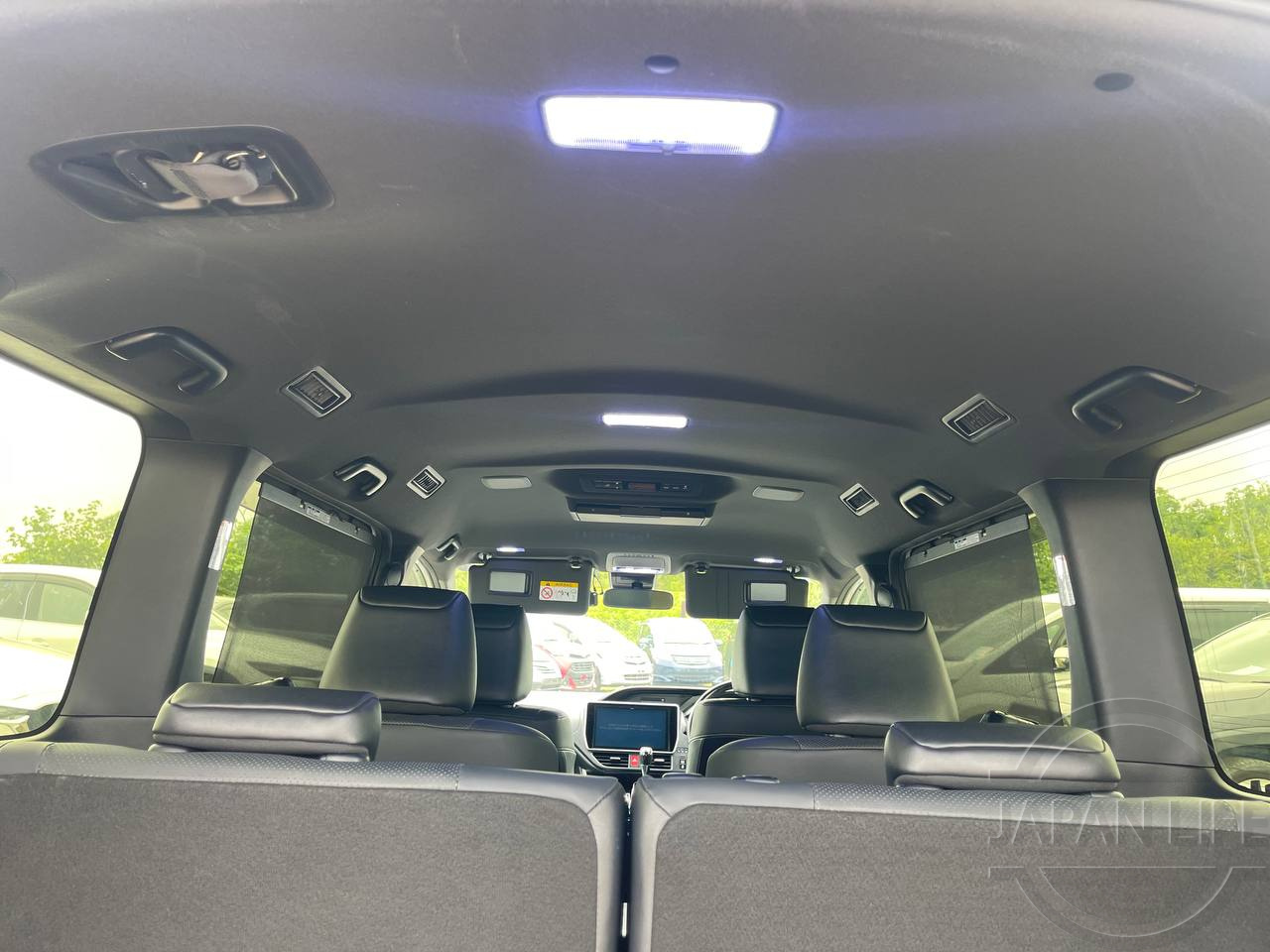 Фото Toyota Esquire - Japan Life 