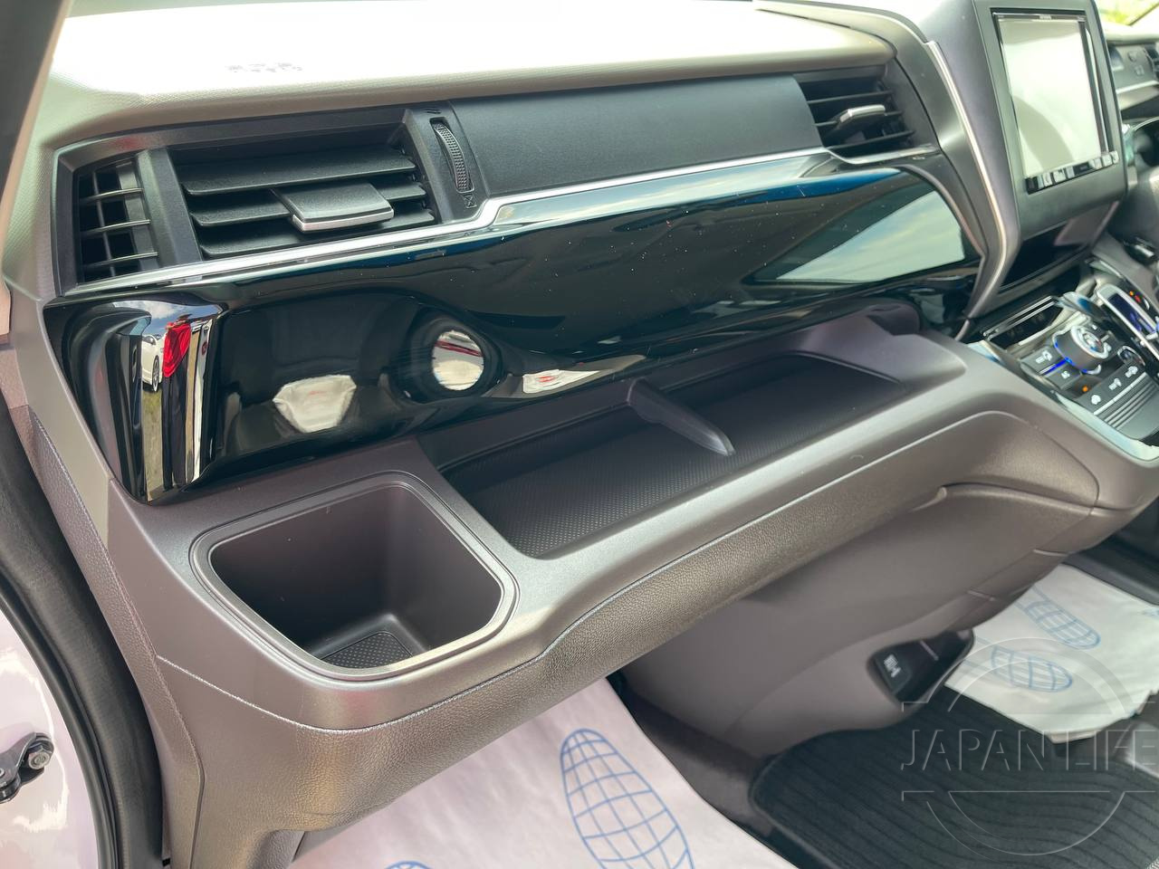 Фото Honda Freed - Japan Life 