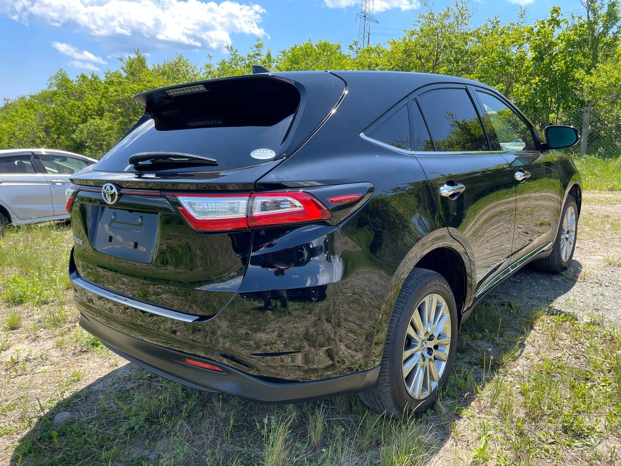 Фото Toyota Harrier - Japan Life 