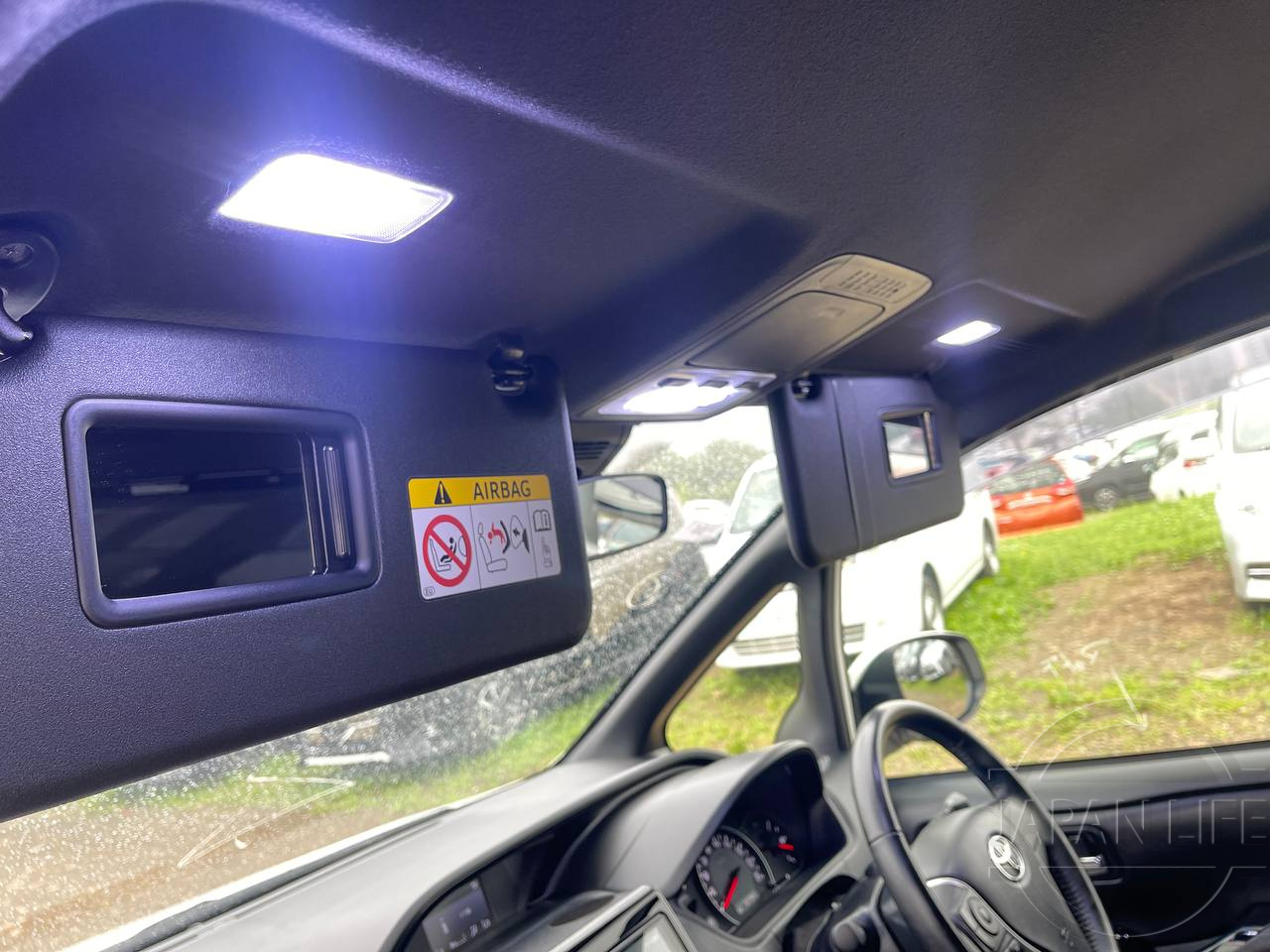 Фото Toyota Noah - Japan Life 